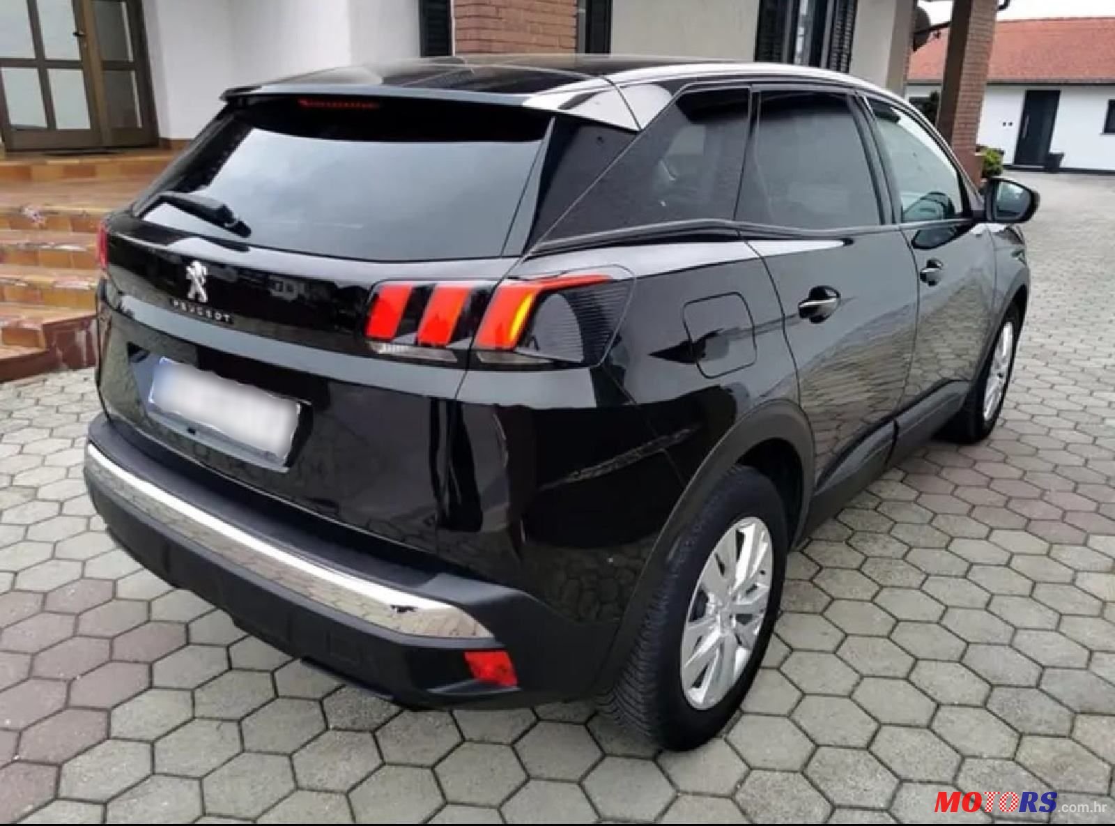 2020' Peugeot 3008 1,5 Bluehdi photo #4