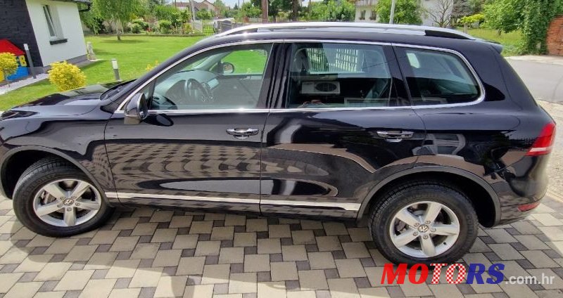 2011' Volkswagen Touareg 3,0 V6 Tdi Bmt photo #5