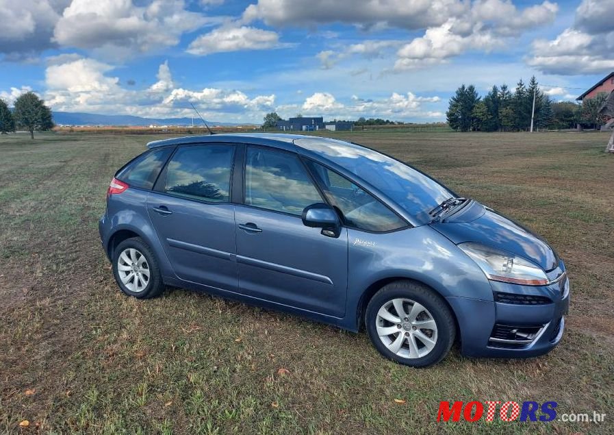 2008' Citroen C4 Picasso 2,0 Hdi photo #1