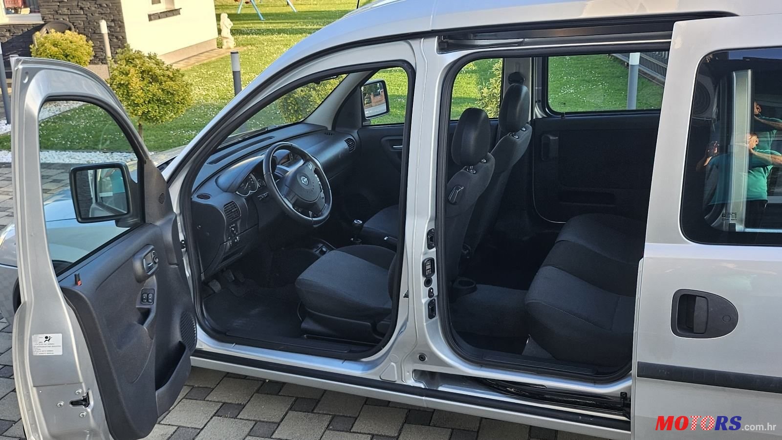 2006' Opel Combo 1,7 Cdti photo #4