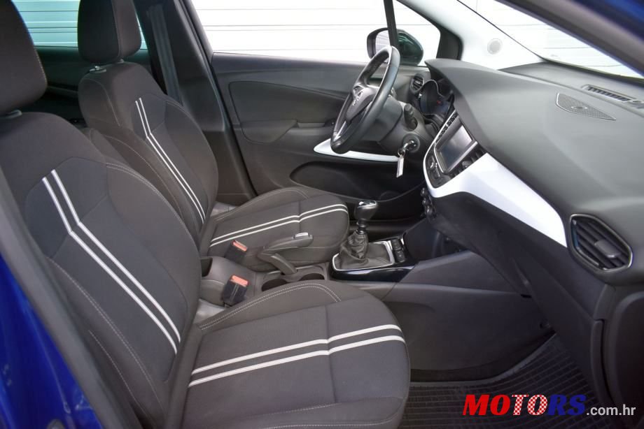 2022' Opel Crossland X 1.5  Cdti photo #5