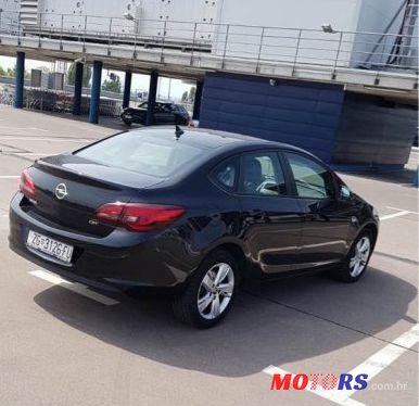 2015' Opel Astra 1,6 Cdti photo #1