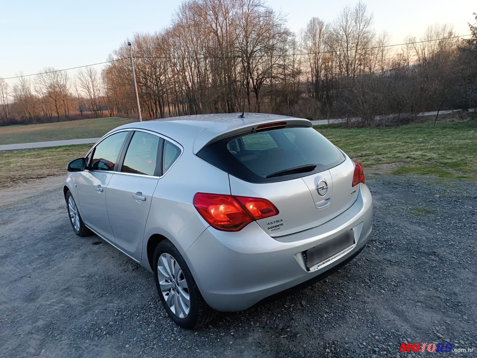 2010' Opel Astra 1,7 Cdti photo #6