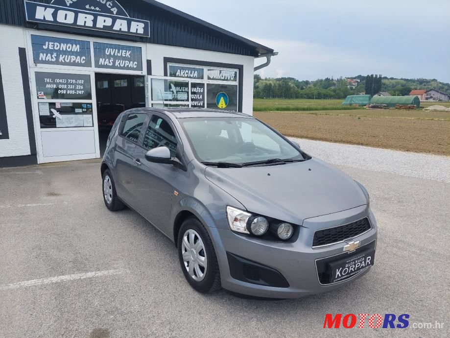 2012' Chevrolet Aveo photo #3