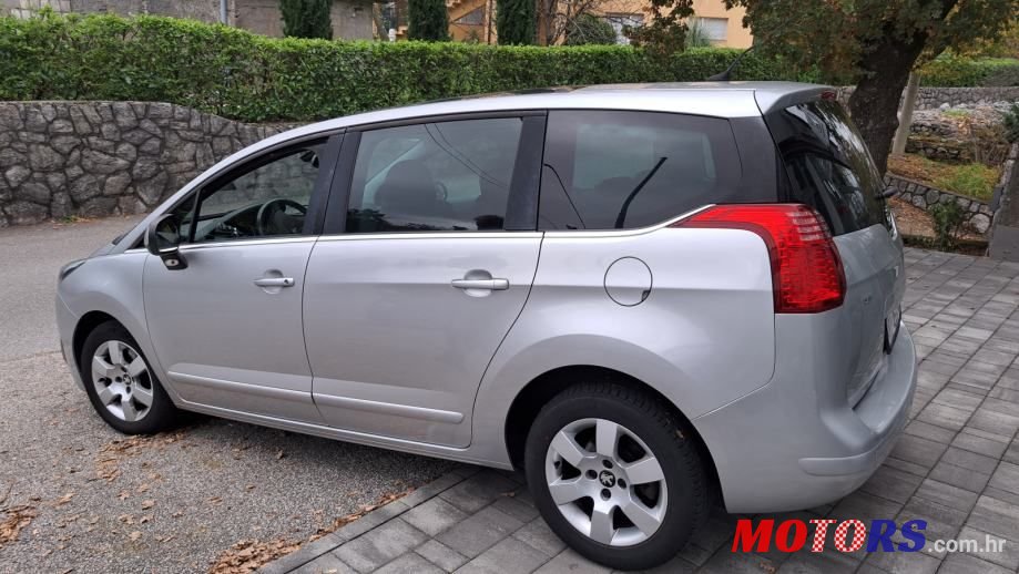 2015' Peugeot 5008 1,6 photo #2