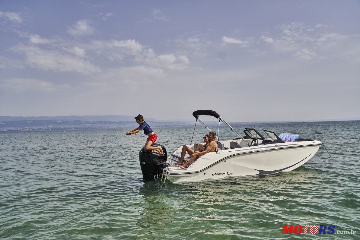 2023' Bayliner Element M19 Bowrider photo #3