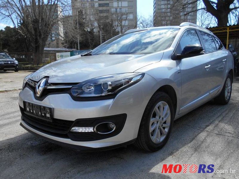 2015' Renault Megane Grandtour Dci 95 photo #1