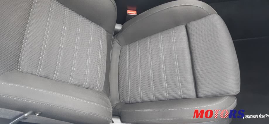 2009' Opel Insignia Sport photo #5