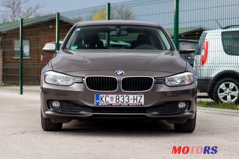 2012' BMW Serija 3 316D photo #2