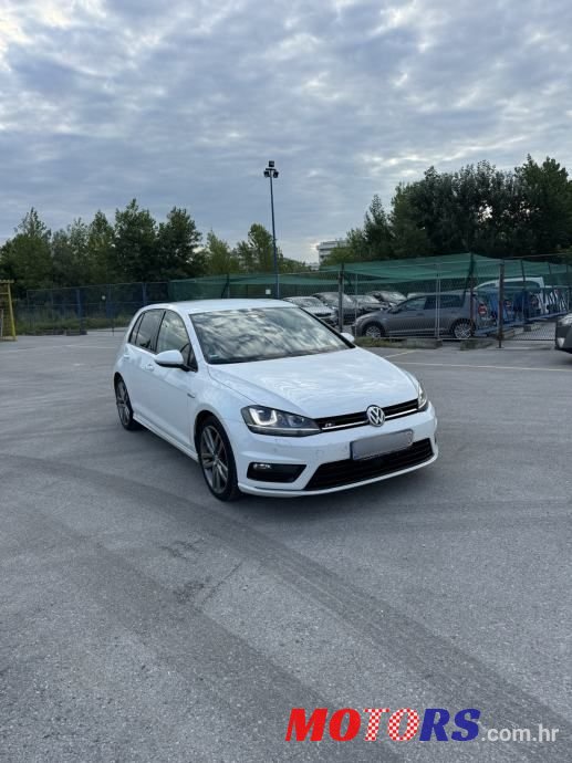 2014' Volkswagen Golf VII photo #2