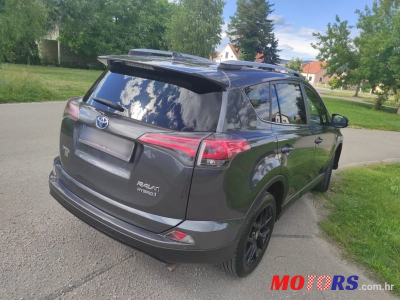 2018' Toyota RAV4 2,5 photo #3