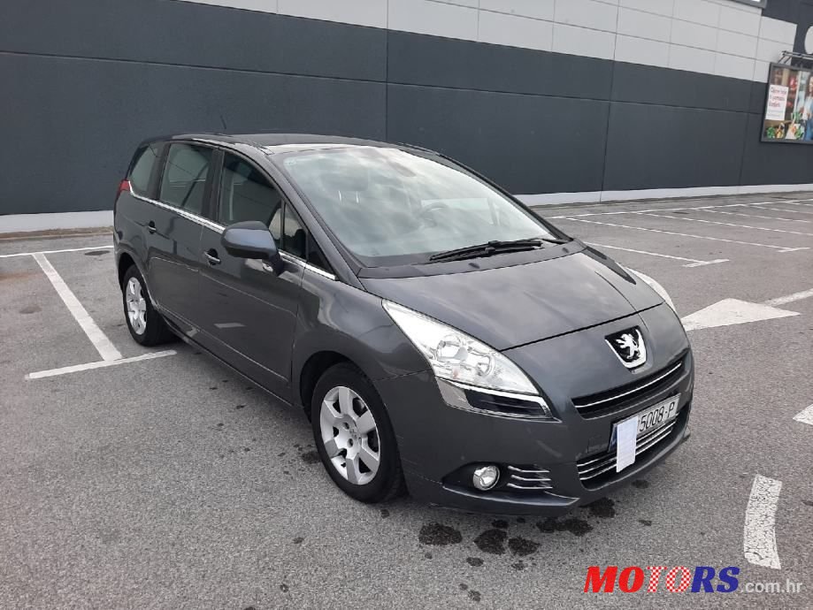 2010' Peugeot 5008 1,6 Hdi photo #1