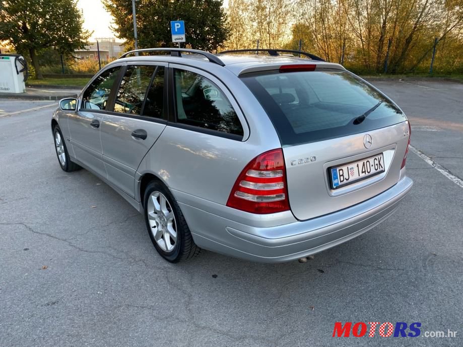 2005' Mercedes-Benz C-Klasa 220 Cdi photo #3