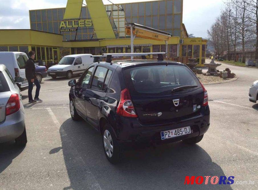 2012' Dacia Sandero 1,2 16V photo #1