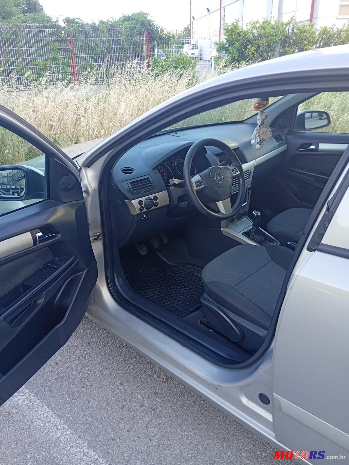 2007' Opel Astra 1,6 photo #6
