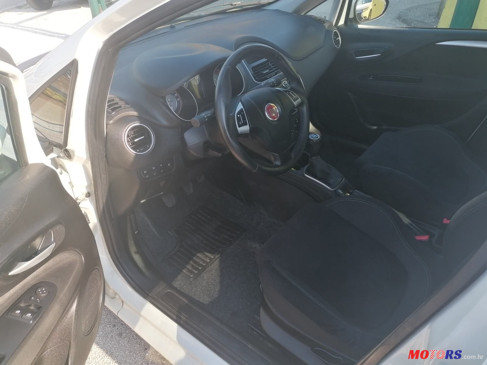2016' Fiat Punto 1.3 M-Jet photo #6