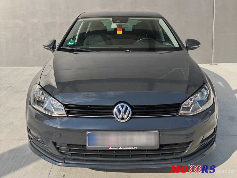 2014' Volkswagen Golf VII photo #3