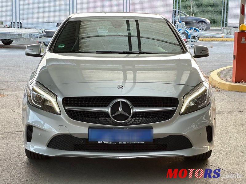 2017' Mercedes-Benz A-Klasa A 200 photo #2