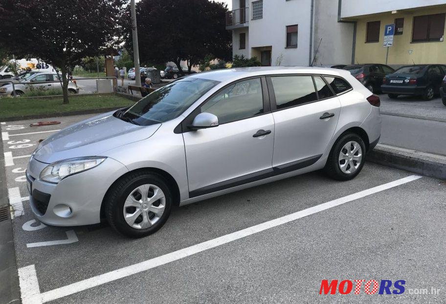 2011' Renault Megane Grandtour 1,5 Dci photo #1