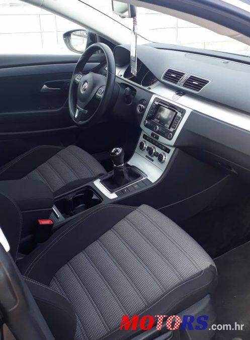2012' Volkswagen Passat CC 2,0 Tdi Bmt photo #1