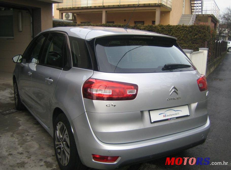 2014' Citroen C4 Picasso photo #2