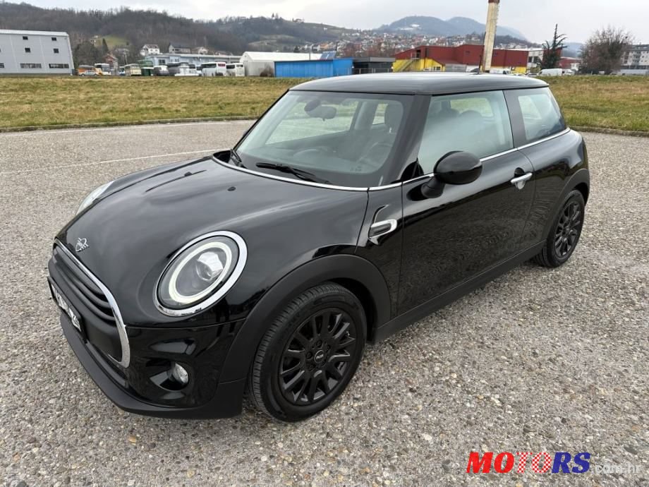 2019' MINI One photo #1