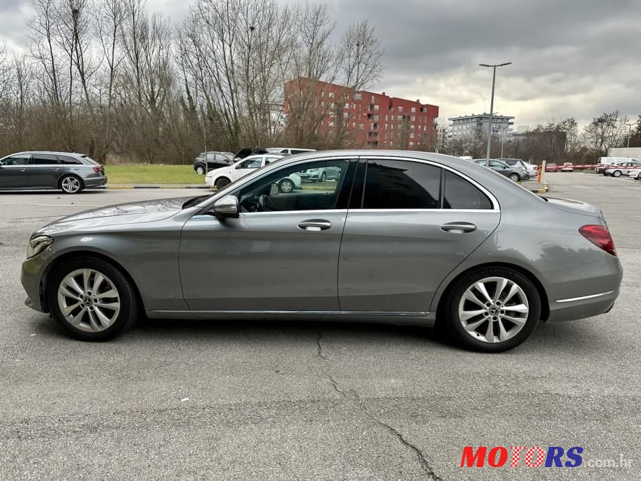 2015' Mercedes-Benz C-Klasa 220 D photo #2