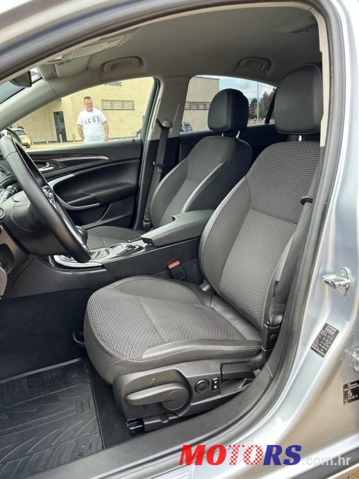 2013' Opel Insignia Sport photo #6