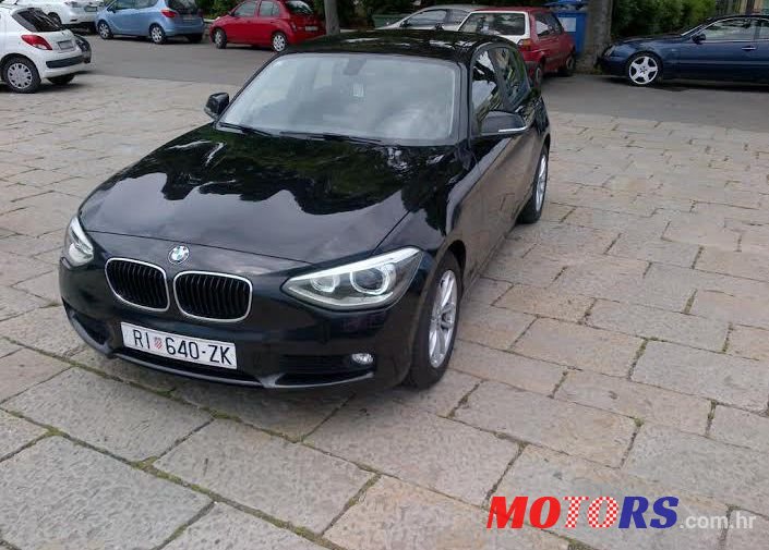2013' BMW Serija 1 118D Sport photo #1