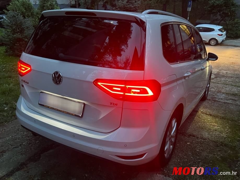2017' Volkswagen Touran 1,6 Tdi photo #6