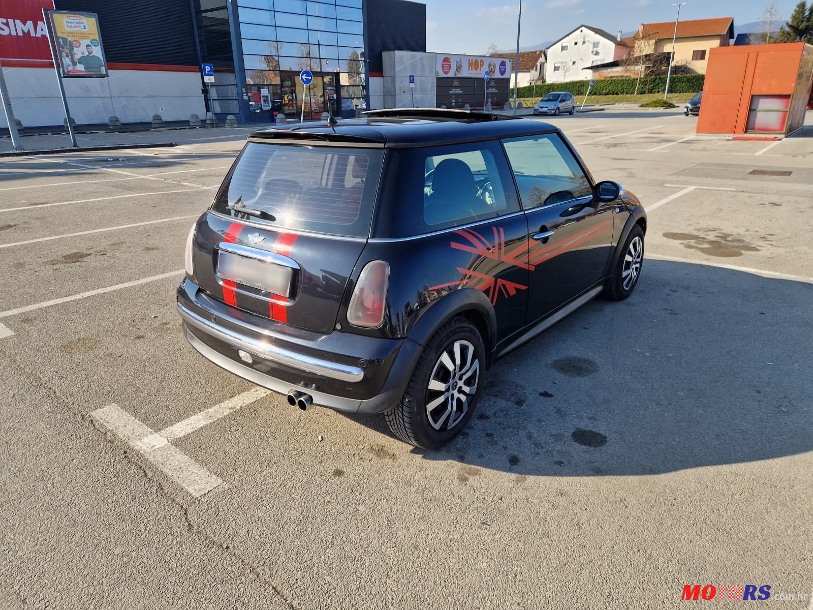 2004' MINI Cooper Mini One photo #4