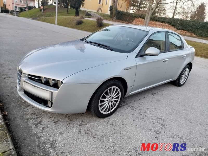 2006' Alfa Romeo 159 1,9 Jtdm photo #3