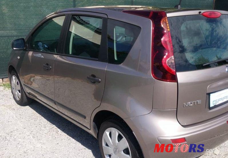 2009' Nissan Note 1,5 Dci photo #2