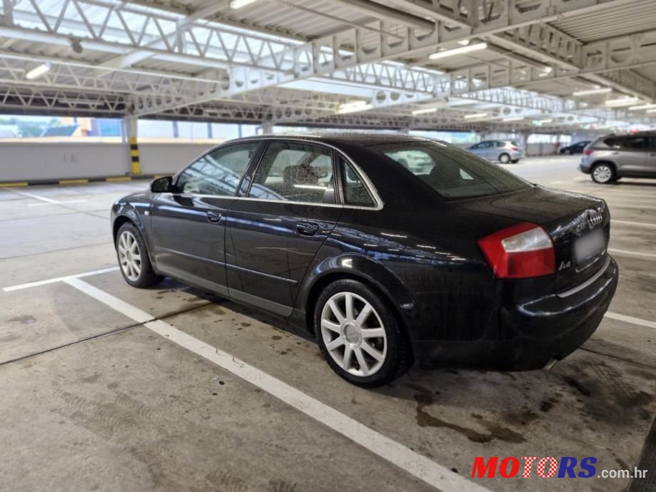 2003' Audi A4 3,0 V6 photo #2