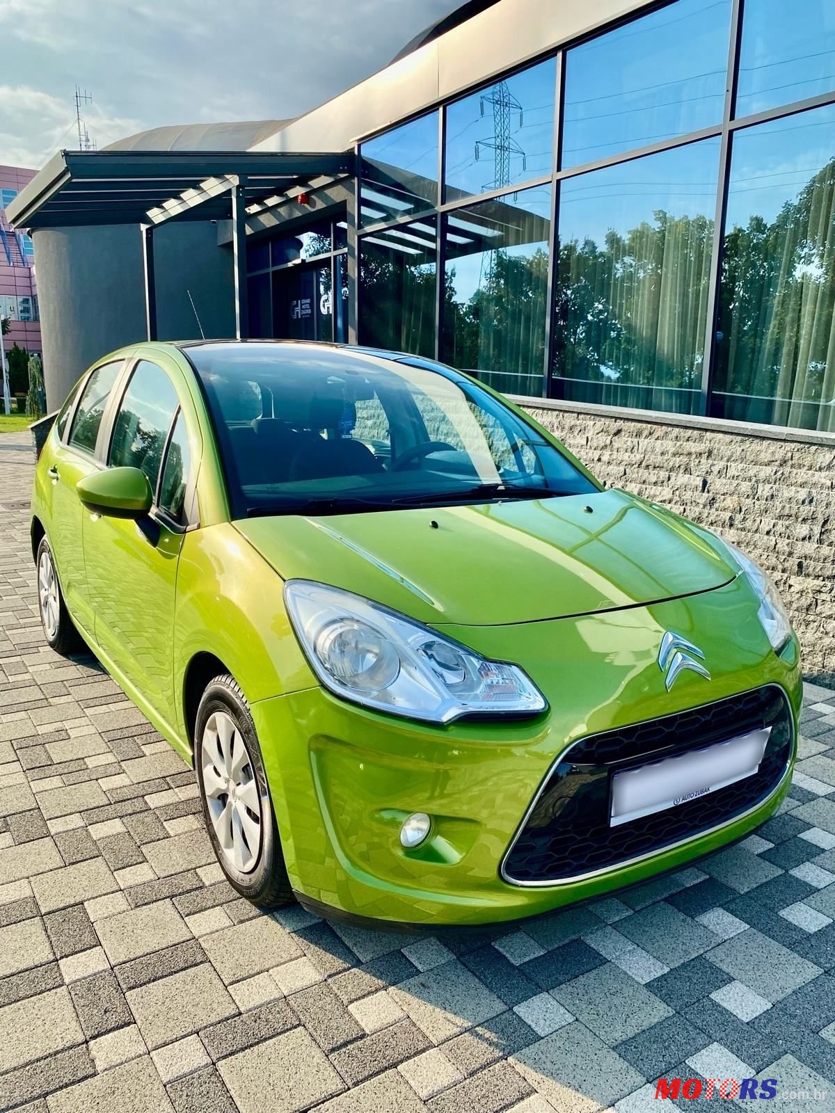 2011' Citroen C3 1,4 photo #2