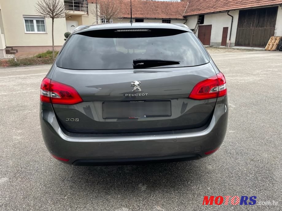 2020' Peugeot 308 Sw photo #6