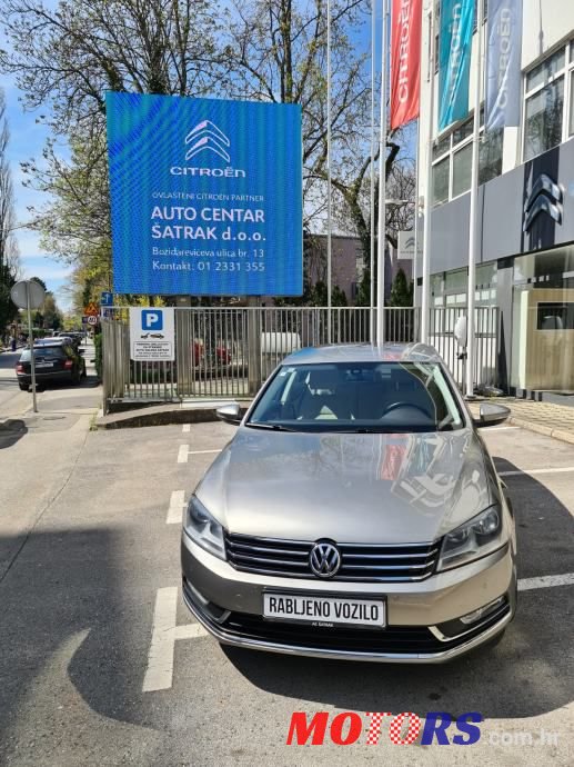 2012' Volkswagen Passat photo #1