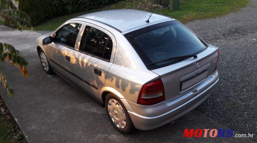 2000' Opel Astra 1,4 Club photo #1
