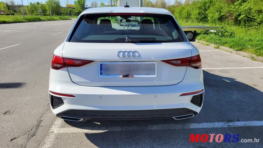 2021' Audi A3 40 Tfsi E photo #6