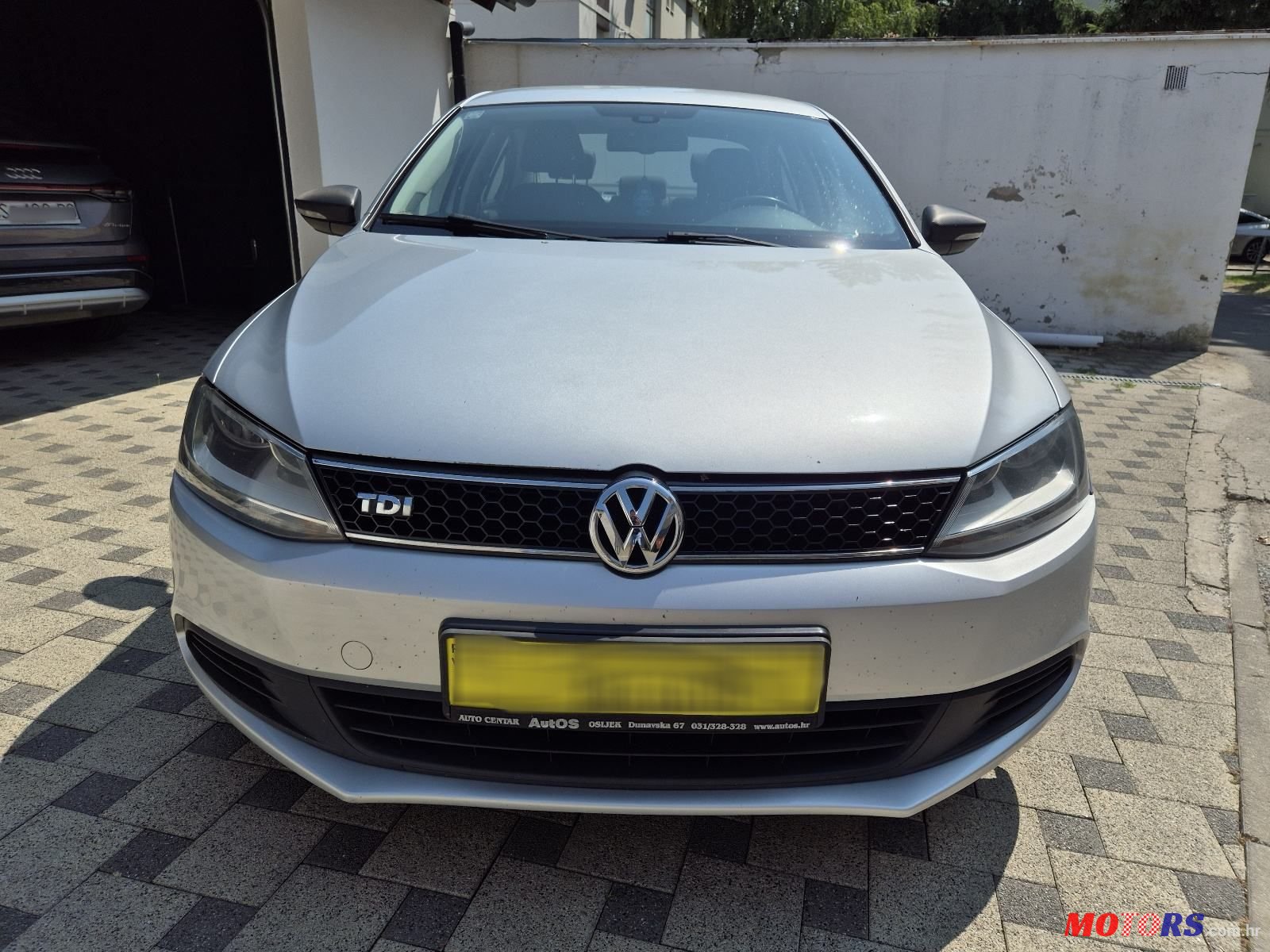 2012' Volkswagen Jetta 1,6 Tdi photo #2