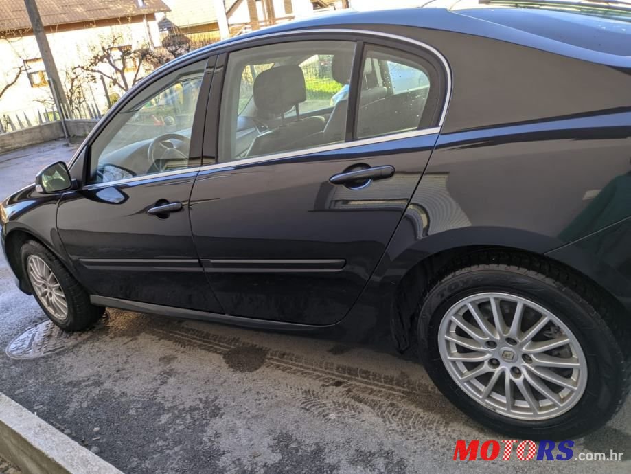 2011' Renault Laguna 1,5 Dci photo #4