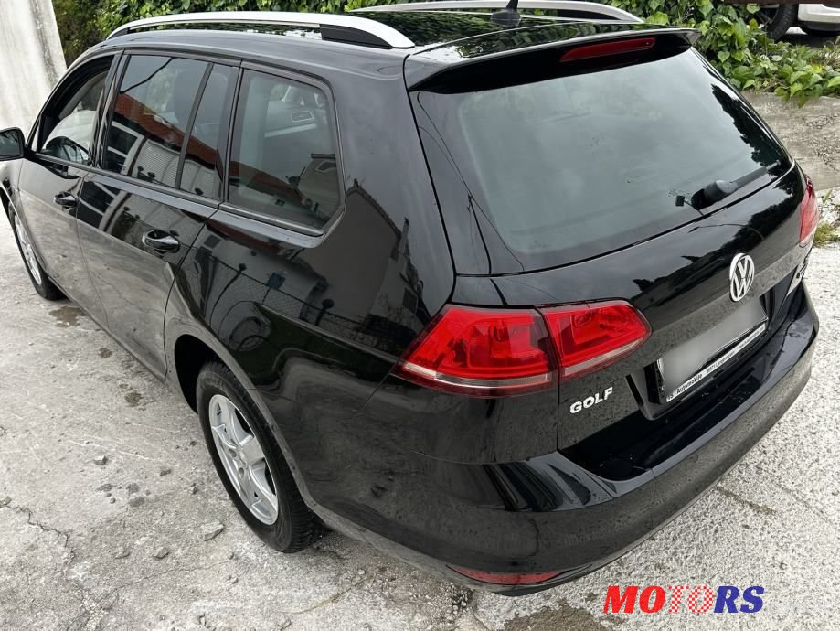 2016' Volkswagen Golf VII Variant photo #6