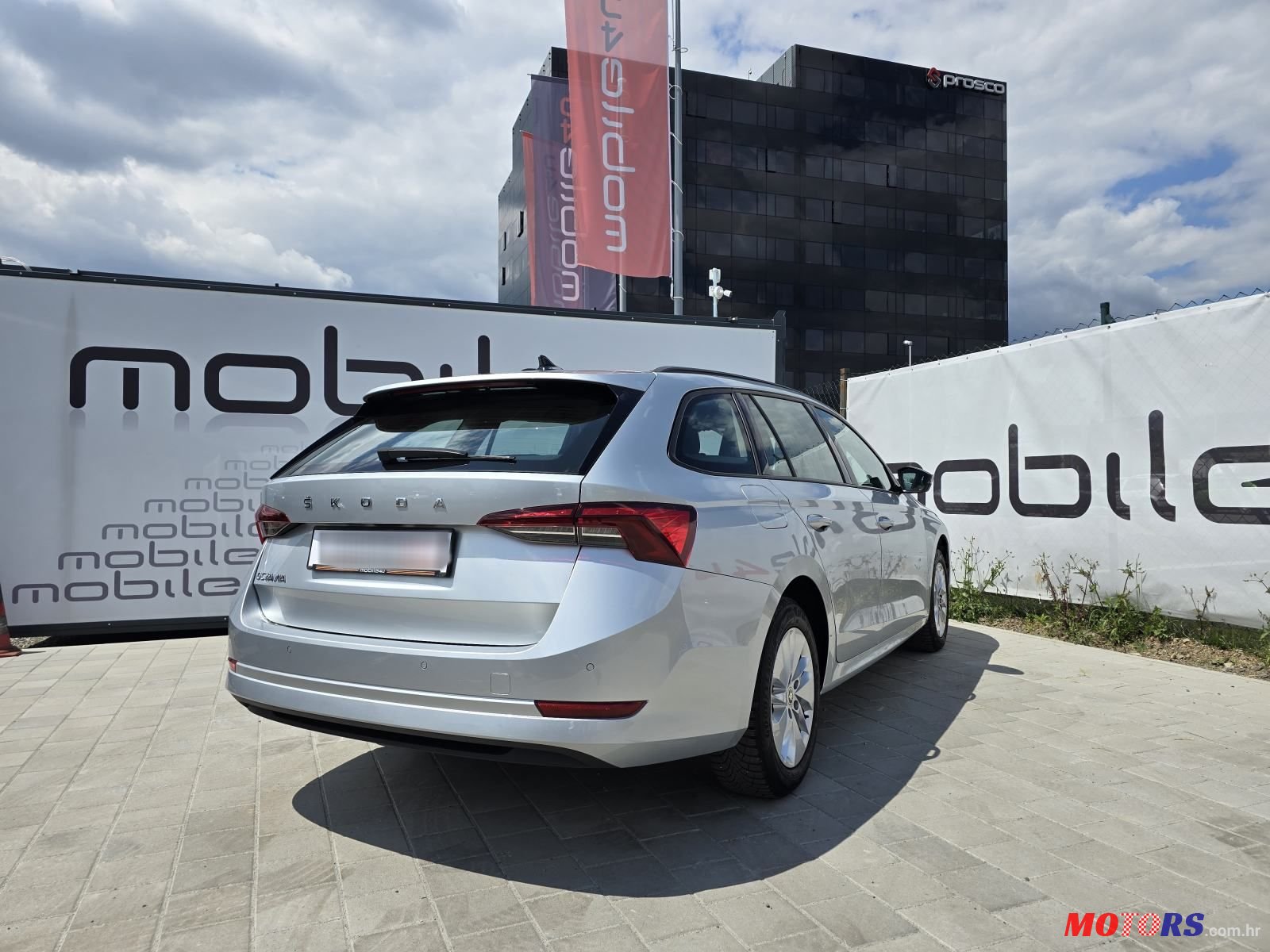 2020' Skoda Octavia Combi photo #4