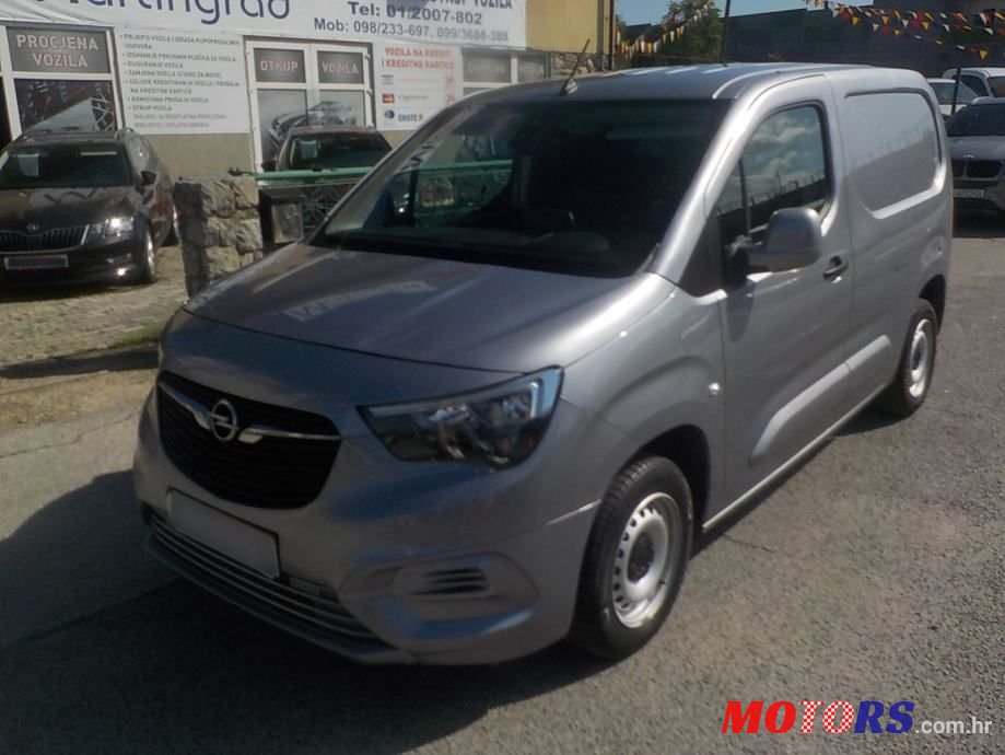 2019' Opel Combo photo #1