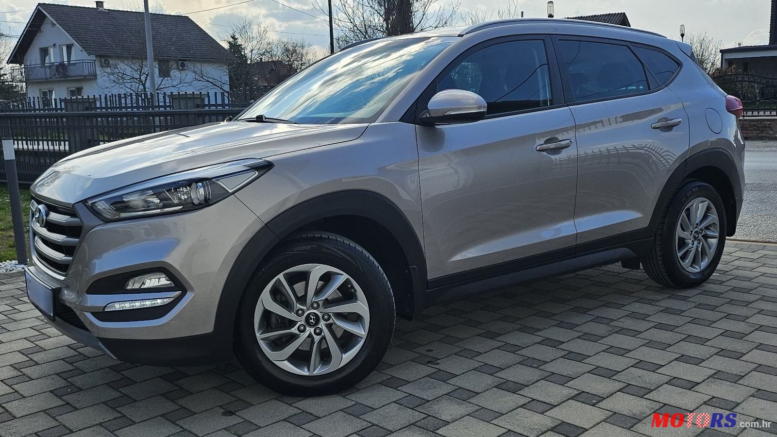 2016' Hyundai Tucson 1.7 Crdi photo #3