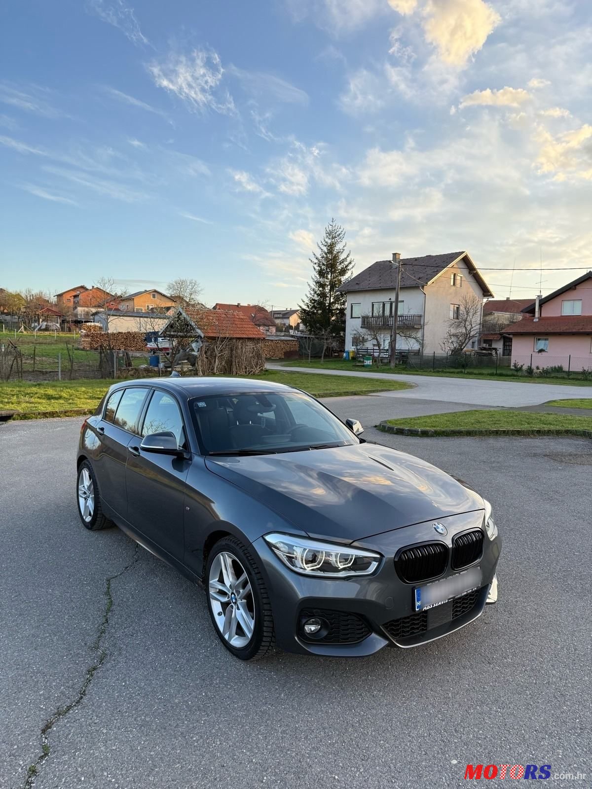 2016' BMW Serija 1 120D photo #2