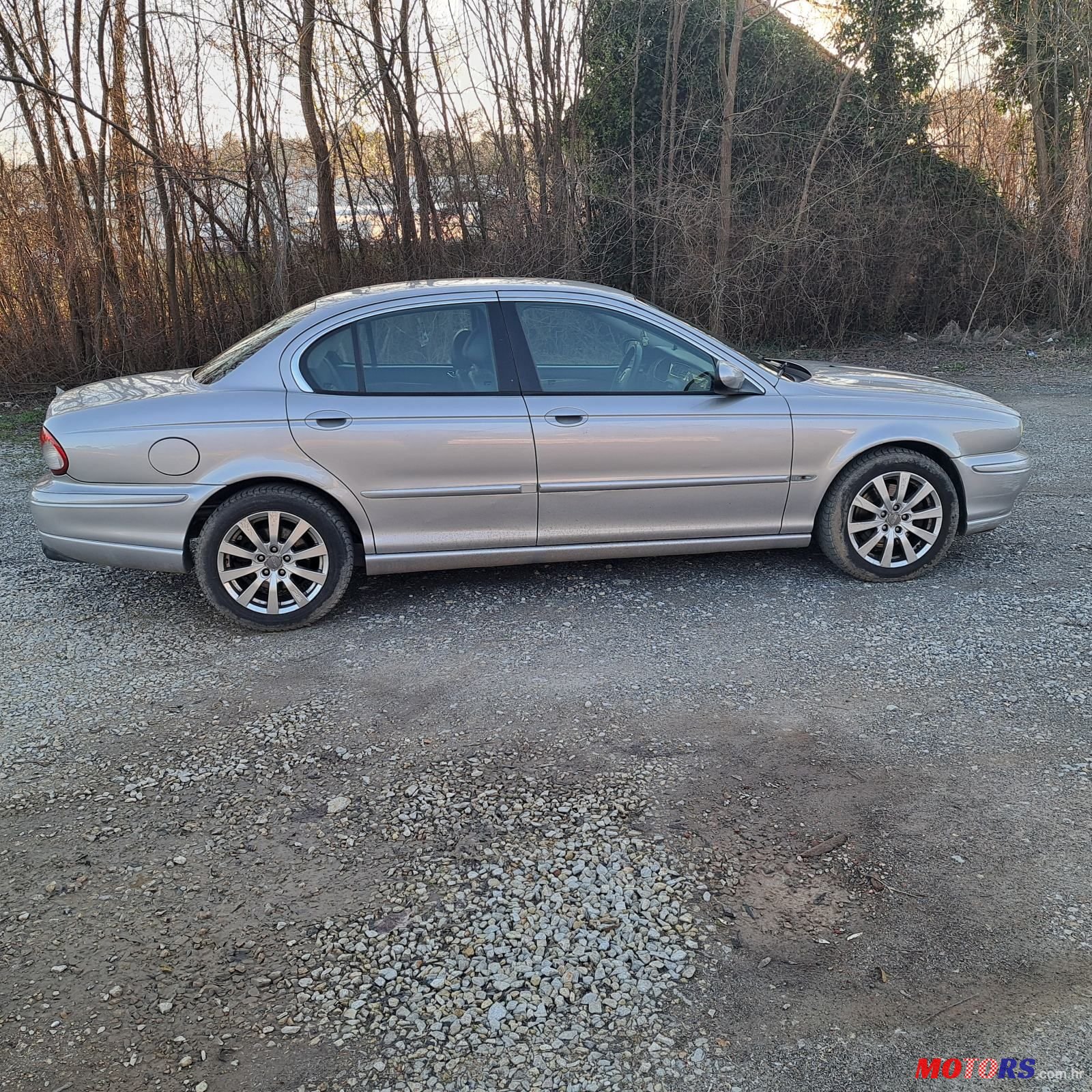 2005' Jaguar X-Type 2,2 D photo #5
