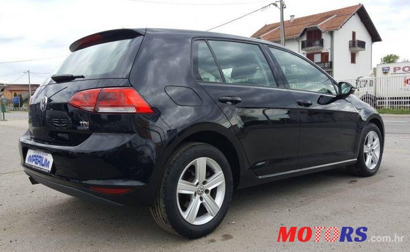 2013' Volkswagen Golf VII 1,6 Tdi Bmt photo #2