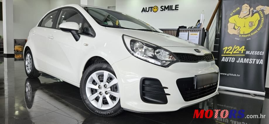2016' Kia Rio photo #5