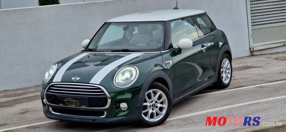 2014' MINI Cooper photo #2